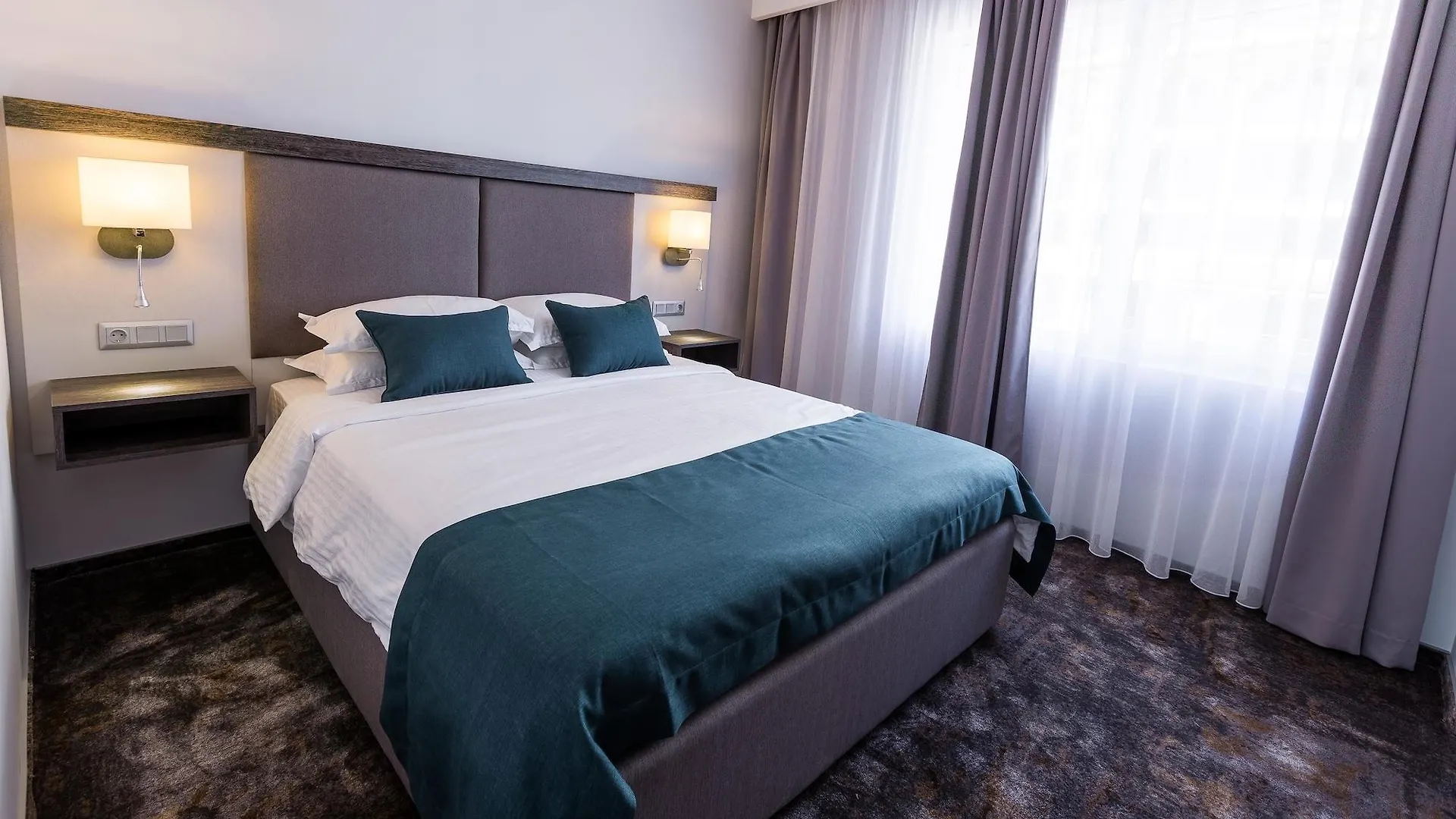 Best Western Plus Premium Inn Sunny Beach 4*,