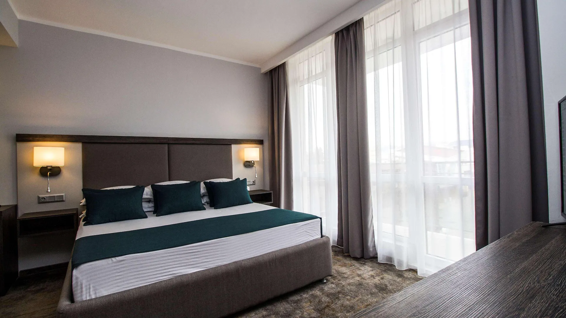 Best Western Plus Premium Inn Sunny Beach 4*,