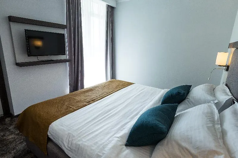Best Western Plus Premium Inn Sunny Beach 4*,